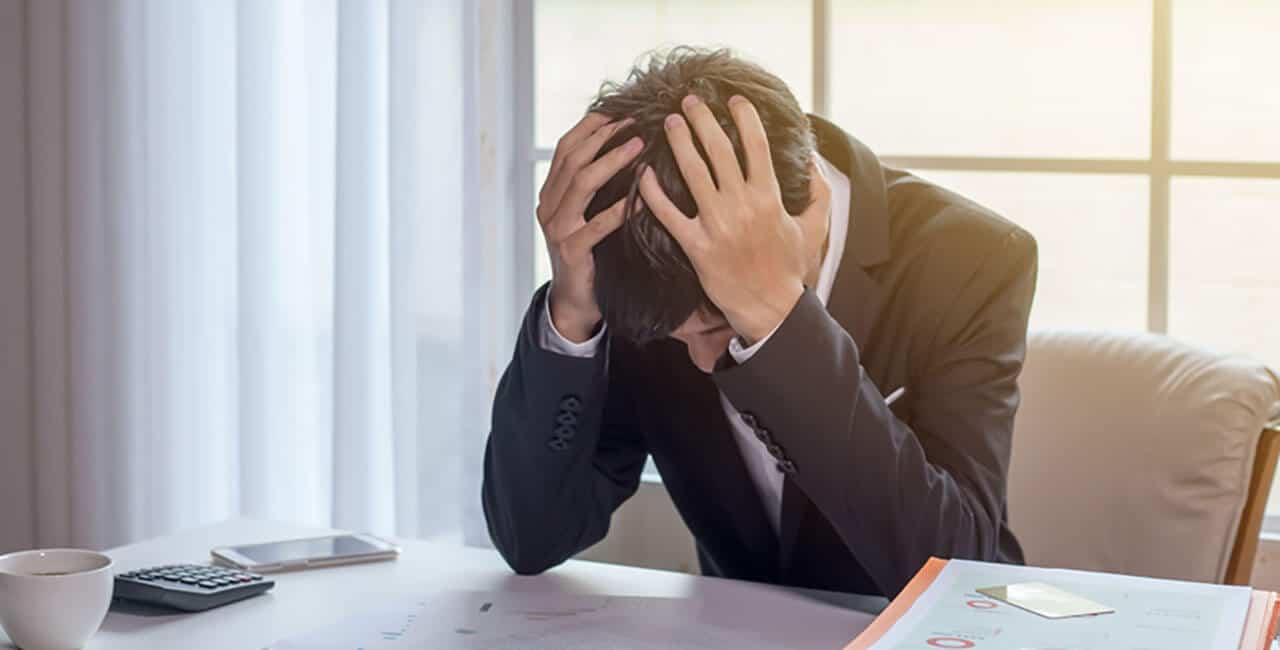 broken-computer-help loosing business it infrastructure